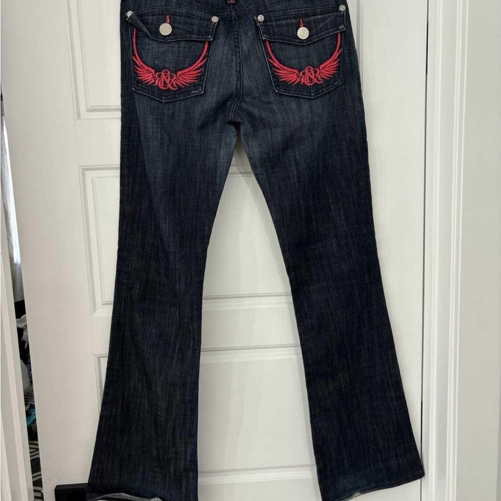 Rock & Republic Dark Denim Jeans with Pink Embroidery